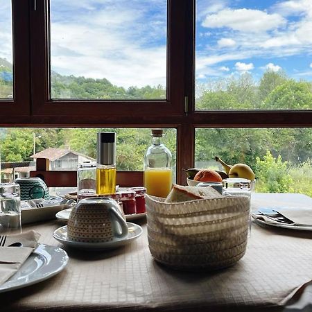 Hotel Avelina Onís Dış mekan fotoğraf