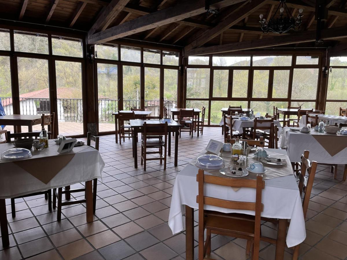 Hotel Avelina Onís Dış mekan fotoğraf
