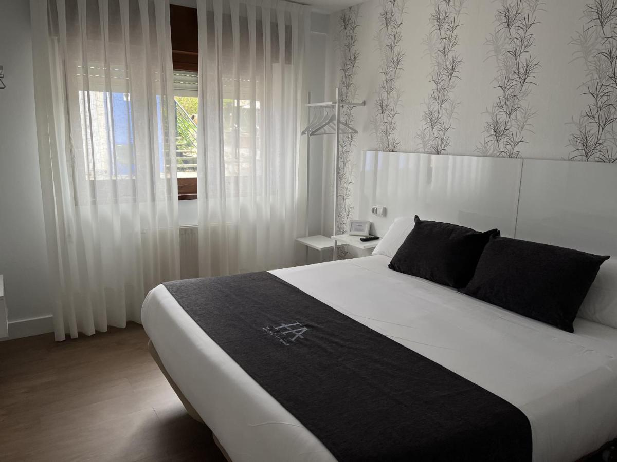 Hotel Avelina Onís Dış mekan fotoğraf