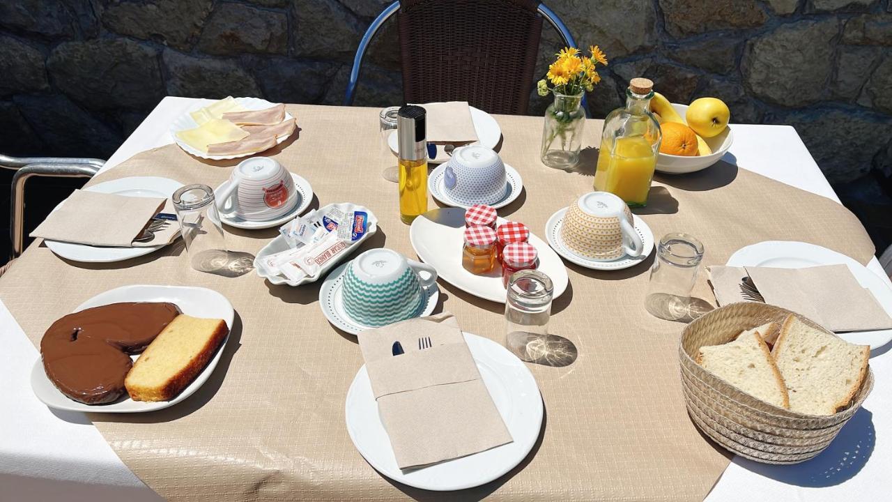 Hotel Avelina Onís Dış mekan fotoğraf